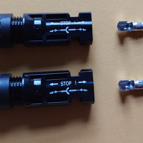 MC4 male connector pair MC4 male solar cable couplings for safe DC panel connections for all conditions