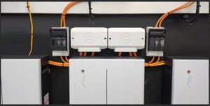 Sunsynk battery busbar