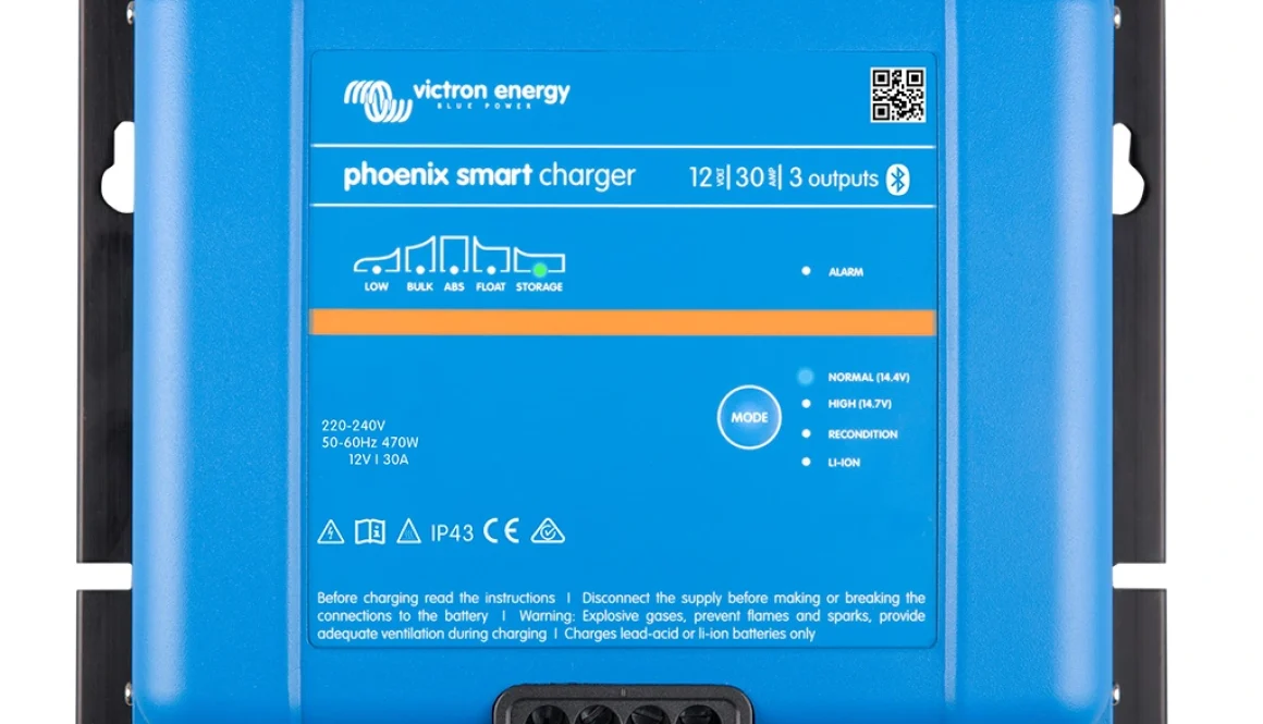 Victron Phoenix Smart Battery Charger IP43- 12v - 30a - Front View