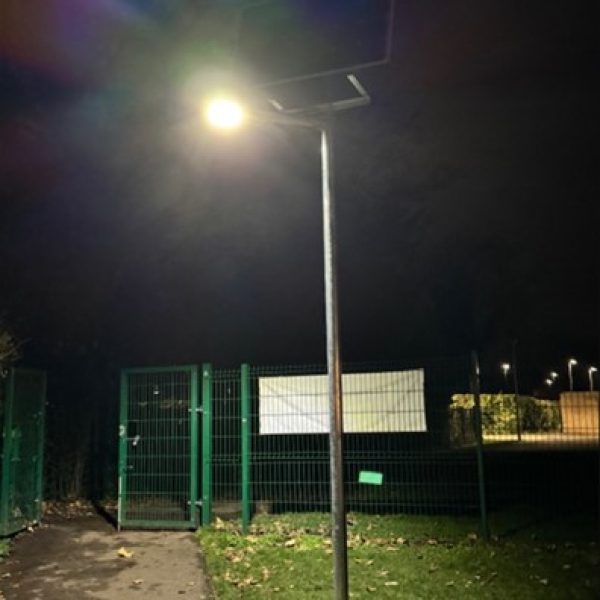 DBS901 solar streetlight walkway illumination. DBS901 solar light offer illumination to any location in the UK